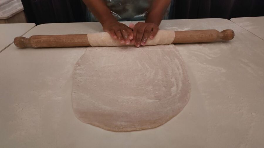 Naples: Pasta Making Class with Starter and Drink - The Experience in More Detail