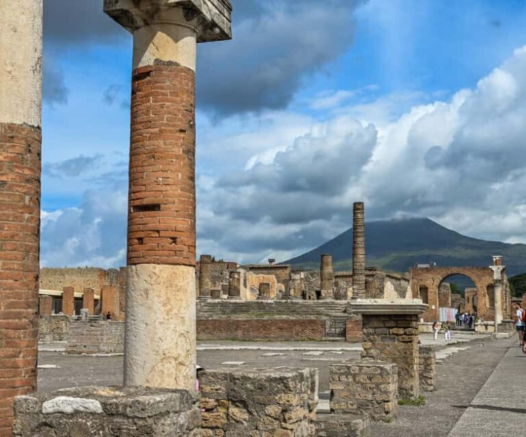 Naples: Pompeii Group Tour with Wine Tasting & Light Lunch - Final Thoughts
