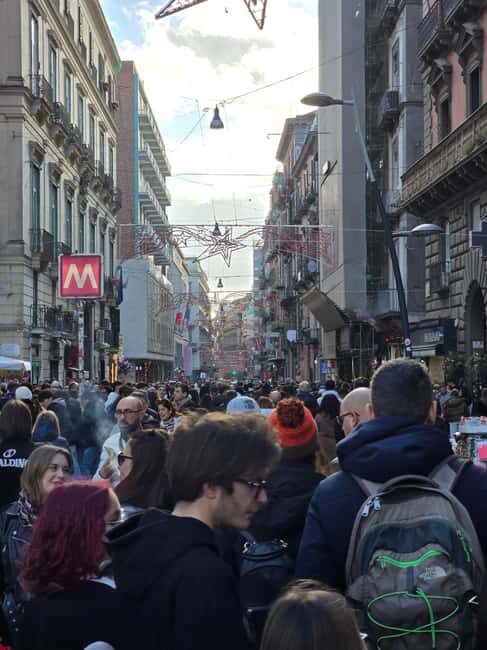 Naples Pub Crawl; from the first free Spritz to the Disco - Who Should Consider This Tour?