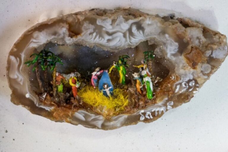 Naples: the magic of Christmas and Nativity scenes - Exploring Naples Through Its Christmas Tradition