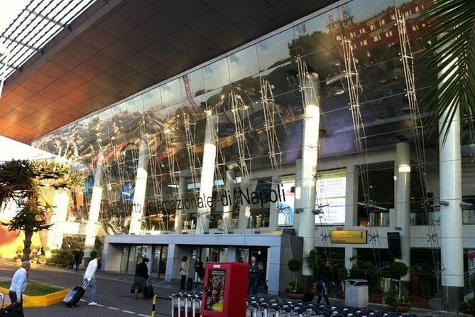 Naples to Positano/Sorrento Transfer via Pompeii (or Vice Versa) - Itinerary Breakdown and Experience