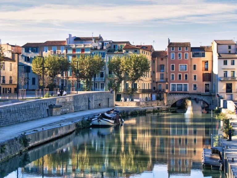 Narbonne: Express Walk with a Local - A Few Considerations