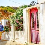 Naxos 101: Your Essential Island Welcome - What’s Included & Whats Not