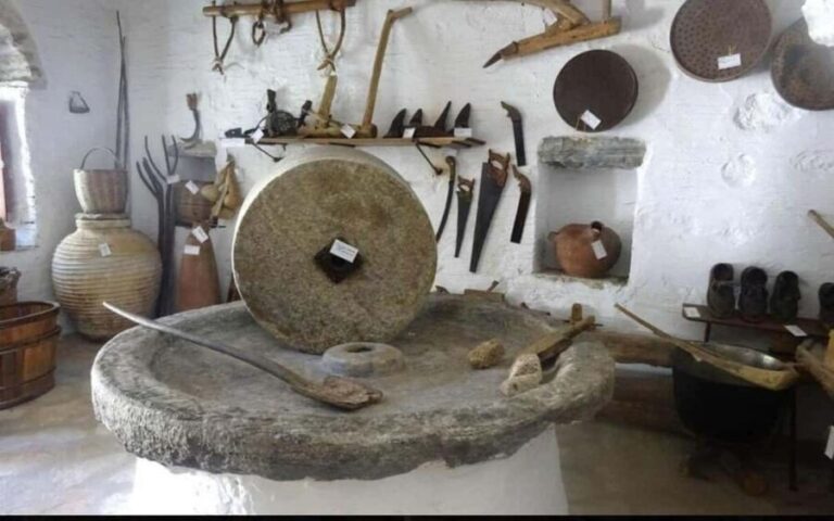 Naxos: Private Tour of Temples, Museums, and Kouros - A Deep Dive into the Tour Experience