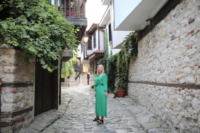 Nessebar: Audio Guide Tour Nessebar + visit to the Winery - Detailed Breakdown of the Experience