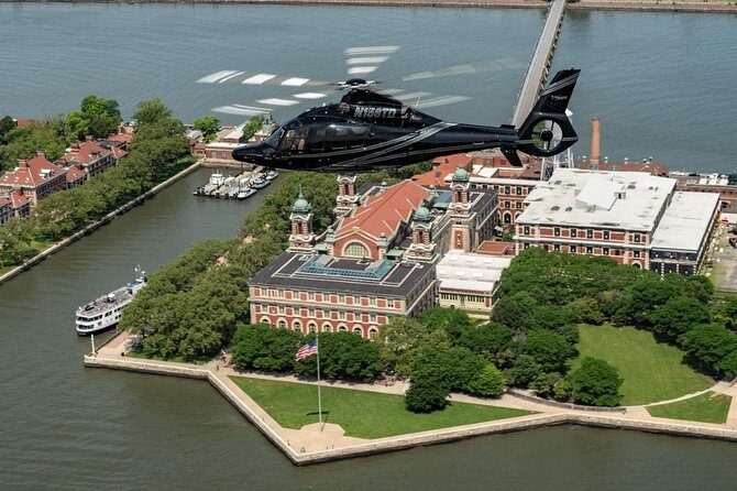 New York Helicopter Tour: Manhattan, Brooklyn and Staten Island - Who Is This Tour Best For?