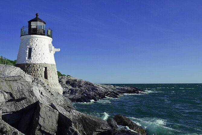 Newport Gilded Age Mansions Trolley Tour with Breakers Admission - Who Will Love This Tour?