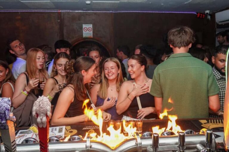 Nice : Bar Crawl Madness 4 Bars, Wild Games &VIP Club Entry - What the Reviews Say: Authentic Voices