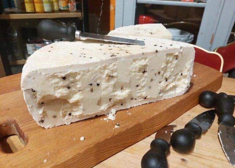 Nice: Tasting of 5 Niçoise and Italian cheeses in a local setting - Additional Details That Matter