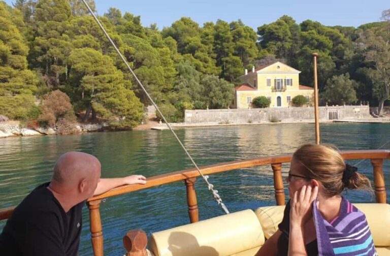 Nidri: Private cruise & greek traditional lunch - The Itinerary in Detail