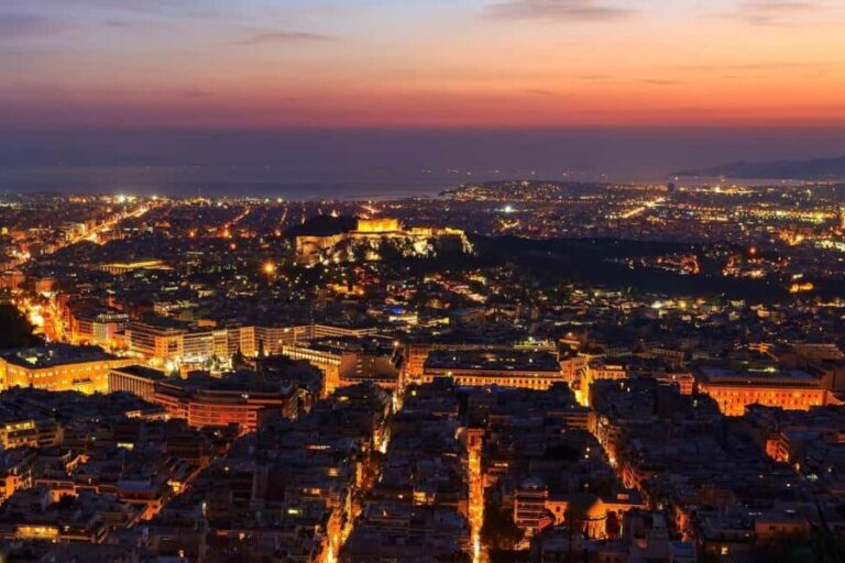 NIGHT WALK THROUGH PLAKA, MONASTIRAKI AND ANAFIOTIKA - What We Like About This Tour