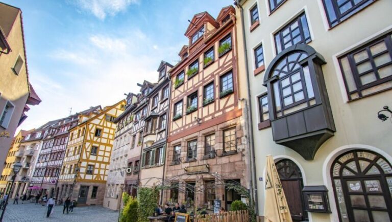 Nuremberg: 60 minute Express Walk with a Local - The Value of a Knowledgeable Local Guide