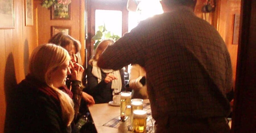 Nuremberg: Pub Crawl for Bachelor and Bachelorette Parties - The Experience Itself: What You Can Expect