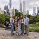 NYC: Professional photoshoot with iconic views - What’s Included in the Package