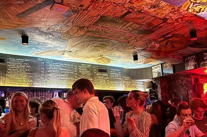 NYC Pub Crawl Tour - The Guides and Vibe