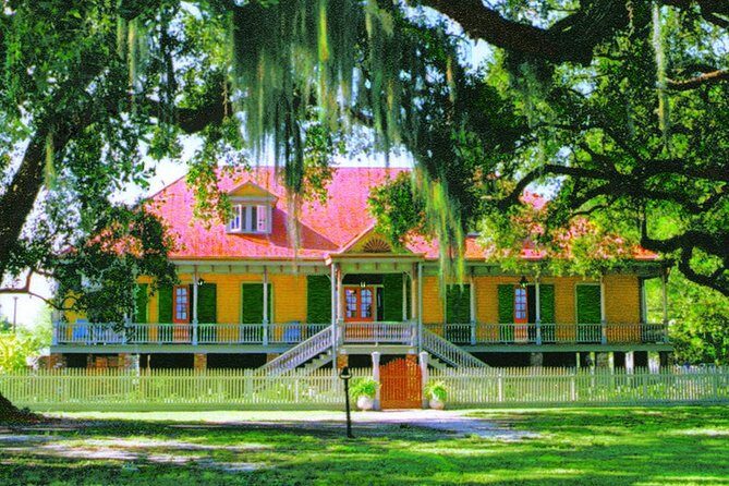 Oak Alley and Laura Plantation Tour with Transportation from New Orleans - What’s Included and What’s Not