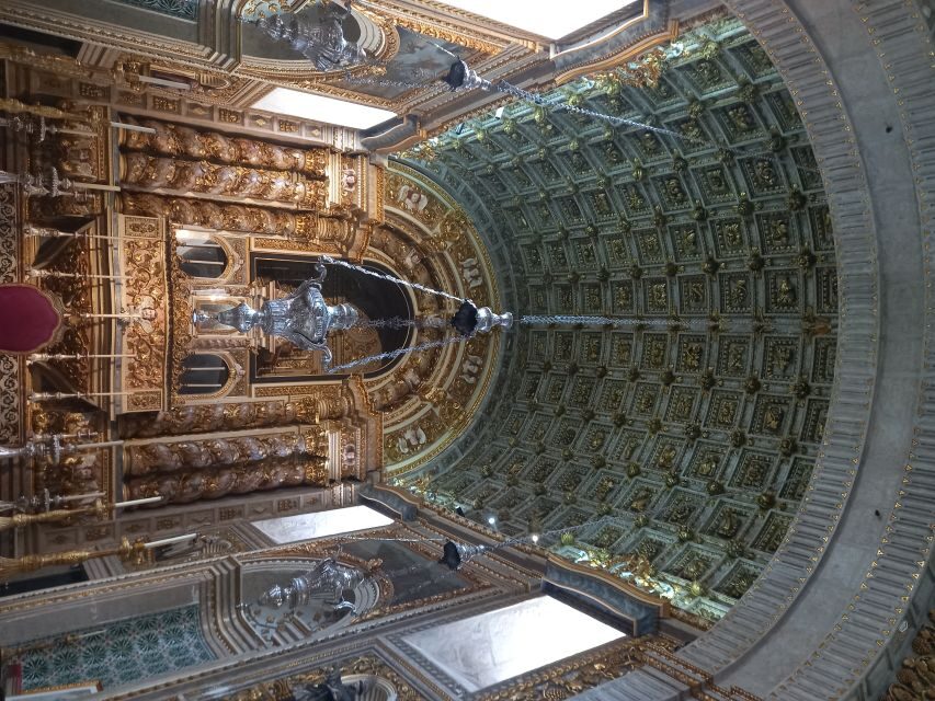 Óbidos & Nazaré Private Tour - Starting Point & Transport