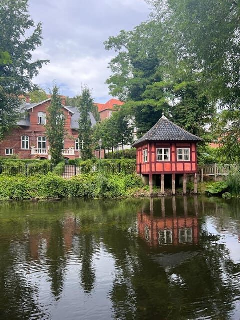 Odense: Guided tour guide in Spanish - Practical Details: What to Know Before You Go