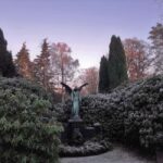 Ohlsdorf Cemetery: 1.5-hour individual guided tour - Who Should Consider This Tour?