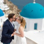 Oia: Couple photoshoot with 30 edited Photos - What’s Included and What’s Not