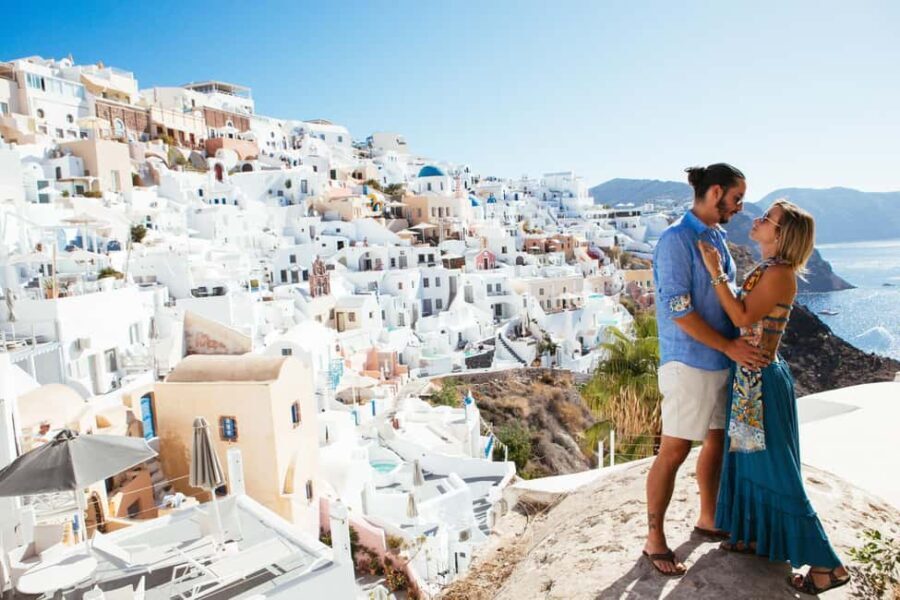 Oia: Professional Photoshoot with a Local Photographer - The Highlights of the Experience