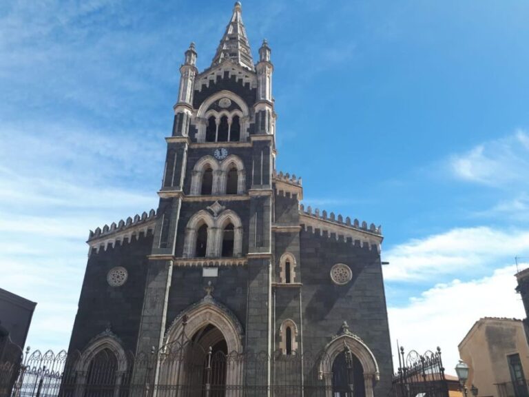 Old Sicily and Etna wine tasting tour from Taormina - Who Is This Tour For?