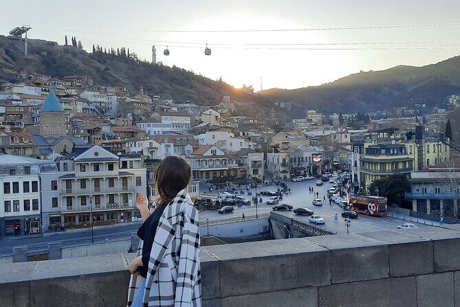 Old tbilisi walking tour & wine tasting - How the Tour Feels in Practice