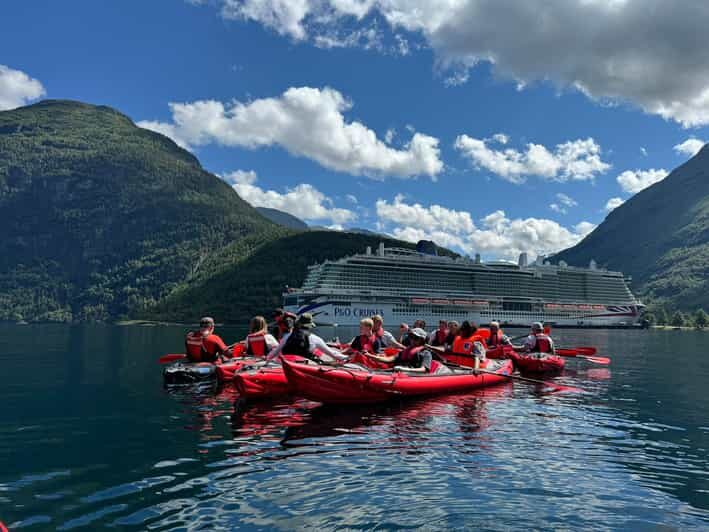 Olden: Experience Beginner-friendly Fjord Kayaking - In-Depth Look at the Scenery and Highlights