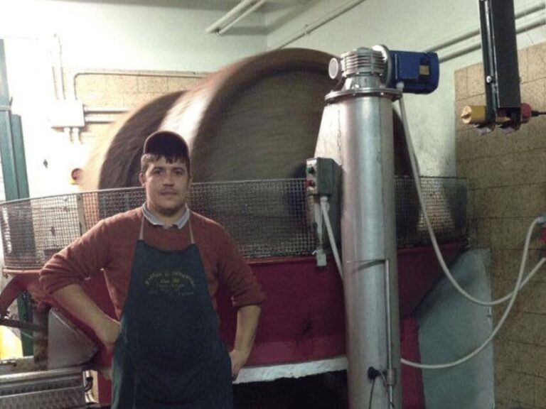 Olive Mill Tour and Tasting in the Padua Hills - Exploring the Olive Mill Tour and Tasting Experience