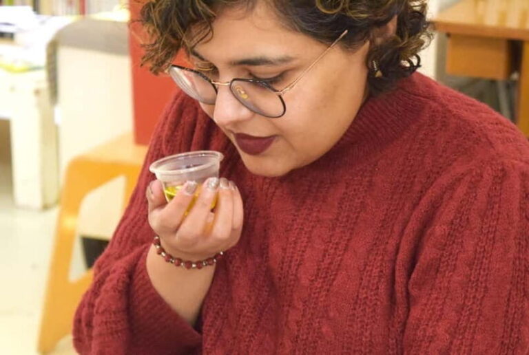 Olive oil tasting & food pairing in Thessaloniki - Who Should Consider This Tour?