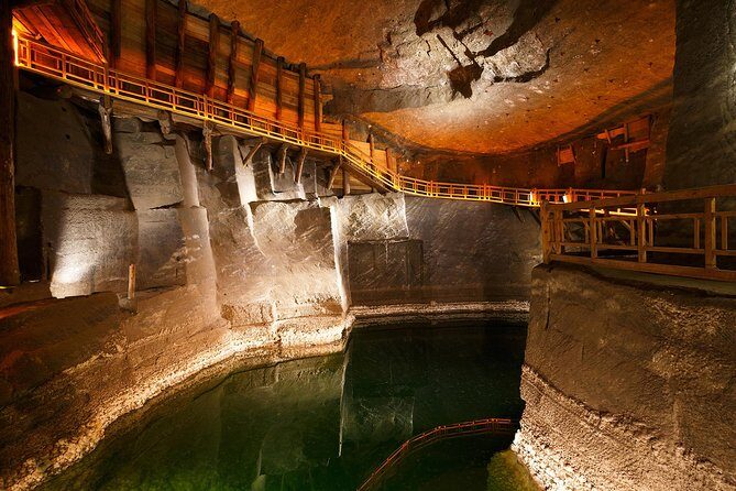 One day Cracow and Wieliczka Salt Mine private tour from Warsaw - How the Tour Comes Together