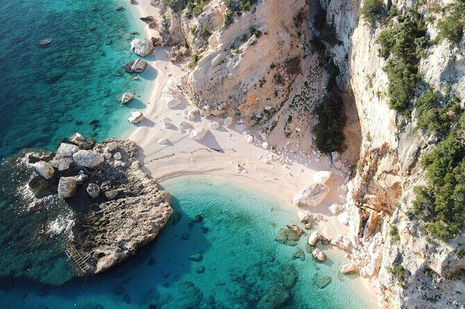 One Day Mini Cruise in the Gulf of Orosei with Lunch on Board - The Value and Who It’s For