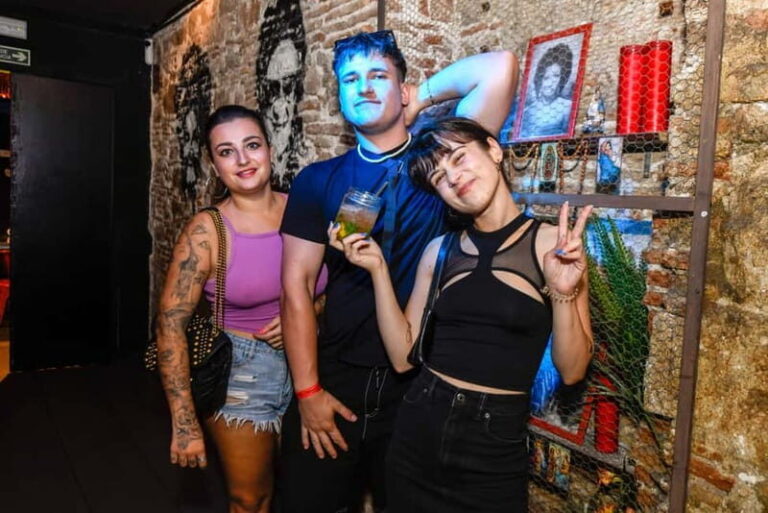 Original Hamburg Pub Crawl Sex & Crime St. Pauli Tour - A Closer Look at the Itinerary