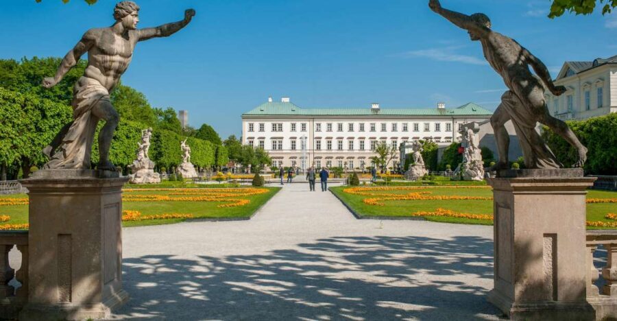 Original Sound of Music Tour & Edelweiss Cooking Class - Who Should Consider This Tour?