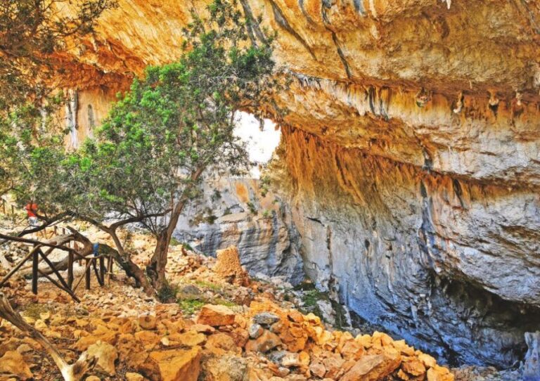 Orosei-Dorgali-Oliena: Hike to nuragic village of Tiscali - The Real Value of the Tour