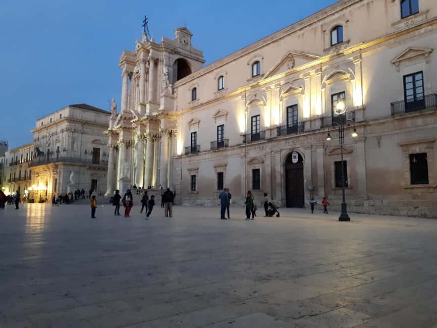 Ortigia: Tuk-tuk tour, historic alleys, mythology, and views - The Itinerary Breakdown