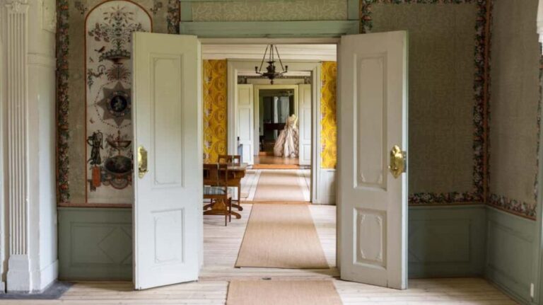 Oslo Museum: Frogner Manor Guided Tour - The Interior Experience