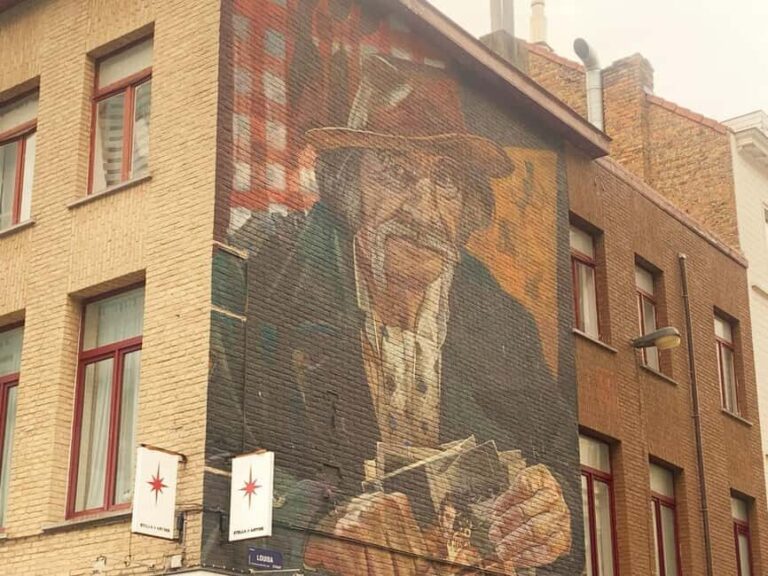 Ostend : Private citycenter street-art walk with local guide - Diving Deeper: The Artworks & Their Significance