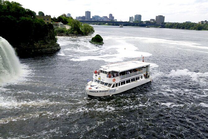 Ottawa Boat Cruise - Paul's Boat Line - The Balance of Value and Experience