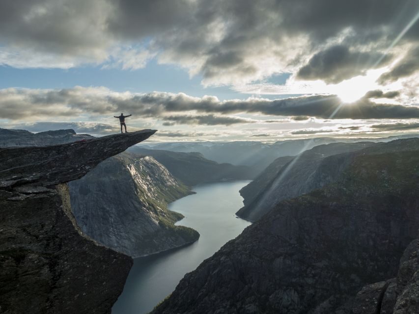 Overnight: Trolltunga Via Ferrata Sky Ladder Glamping - Practical Details and Considerations