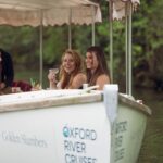 Oxford: Evening Sightseeing River Cruise with a Cocktail - The Guide and the Atmosphere