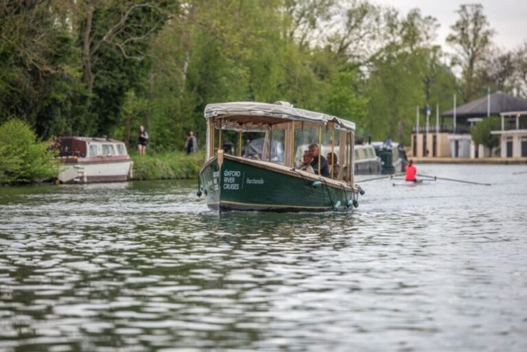 Oxford: River Cruise and 6-Course Tasting at The Folly - The Experience in Detail