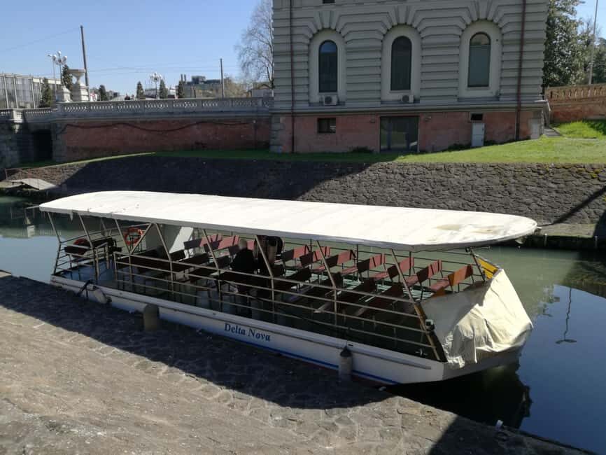 Padua: Piovego Canal Night Cruise - Practical Details and Tips