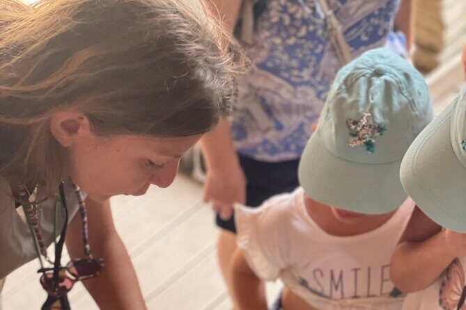 Paestum Whole Family Private Tour - Practical Details and Tips