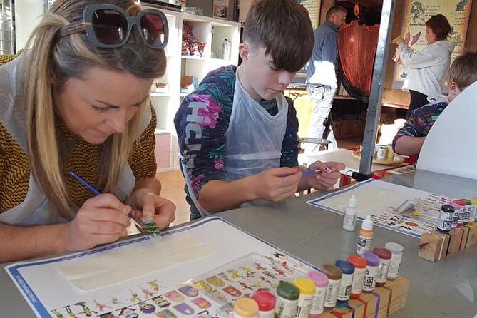 Paint a Metal Miniature - Practical Details and Tips