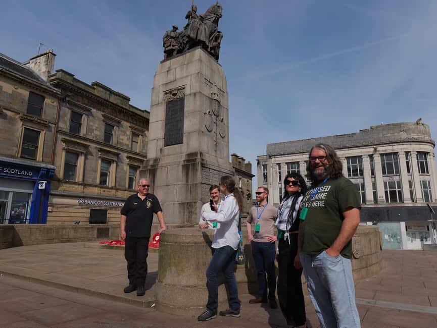 Paisley: Guided Walking Tour with Audio Earpiece - Key Points