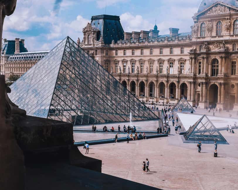 Palaces & Revolutions: The Walk From Pont Neuf to Concorde - What’s Included and Practical Tips