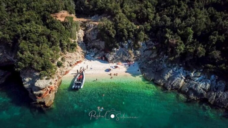 Palasë: Boat Rental with Skipper - What Does the Experience Include?