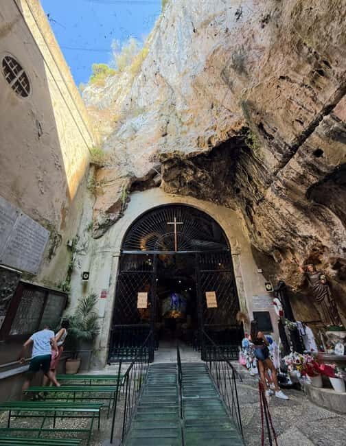 Palermo: Monte Pellegrino Hike, Sanctuary & Juice - Practical Tips for Your Hike