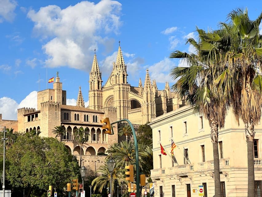 Palma authentically. City tour with snacks and wine - What Travelers Are Saying
